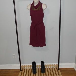 Burgundy ribbed dress with waist tie